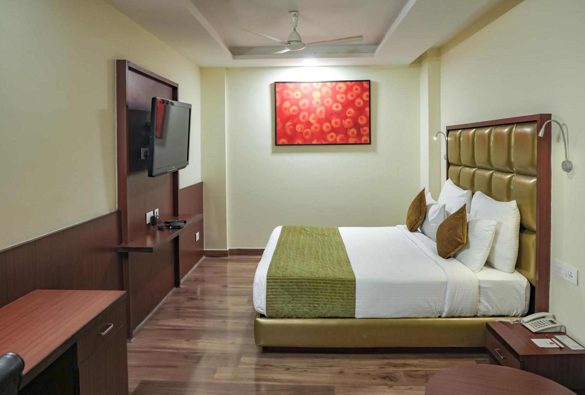Cama Hotel Mohali