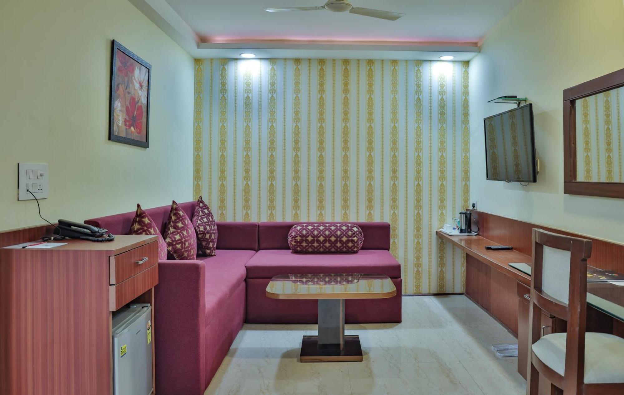 Hotel Cama Mohali